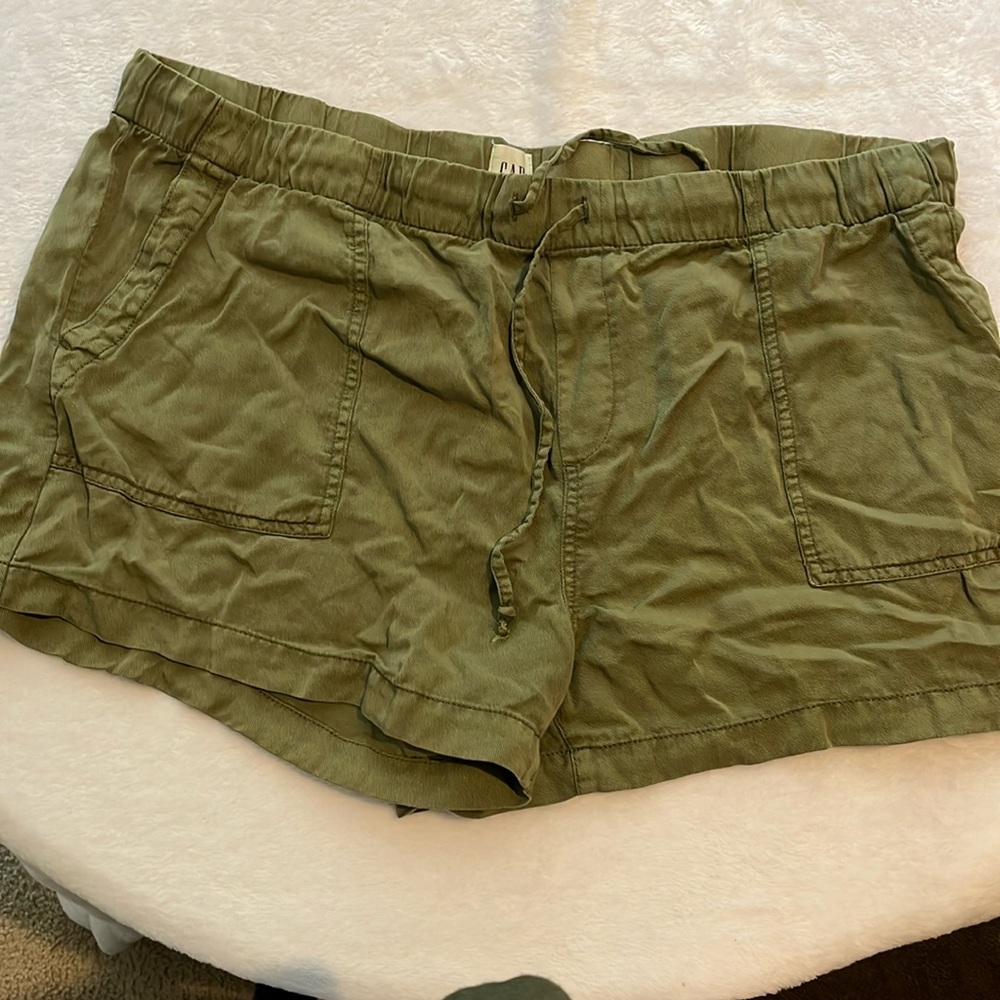 Gap Shorts